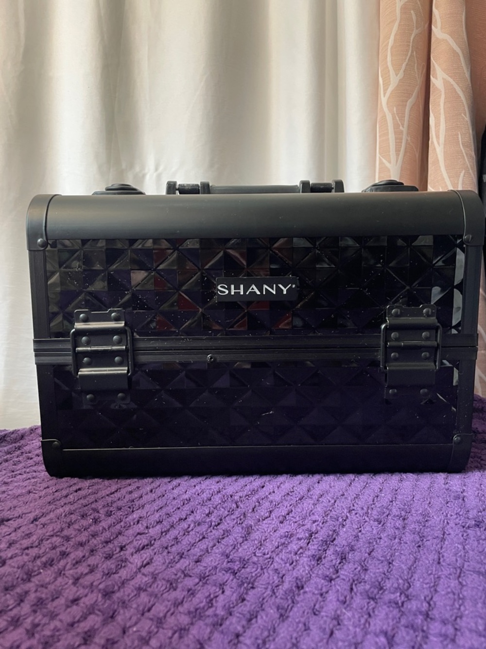 SHANY Black Makeup Train Case Organizer